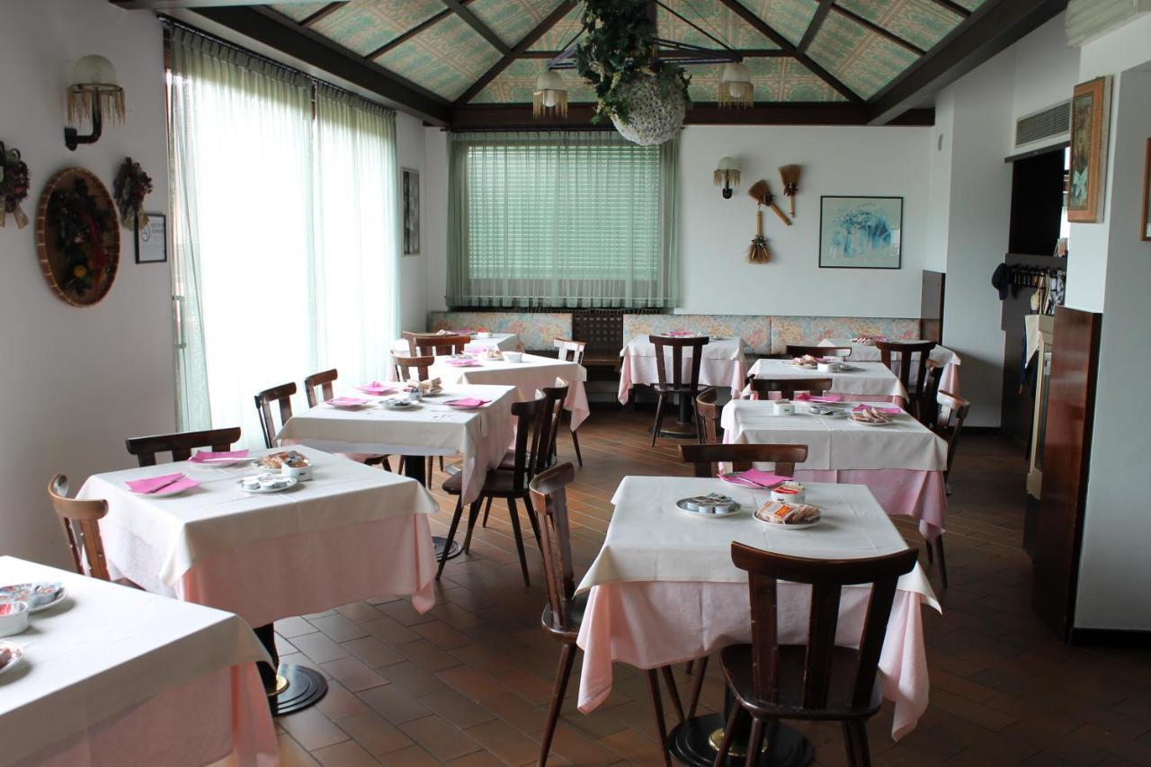 Hotel O'Scugnizzo 2 벨루노 외부 사진