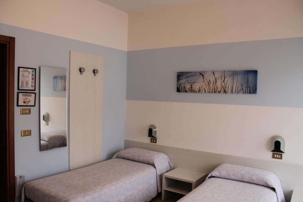 Hotel O'Scugnizzo 2 벨루노 외부 사진