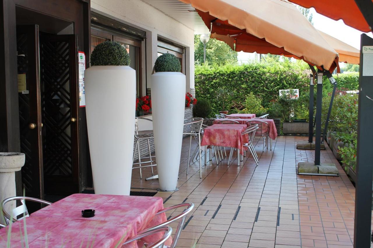Hotel O'Scugnizzo 2 벨루노 외부 사진