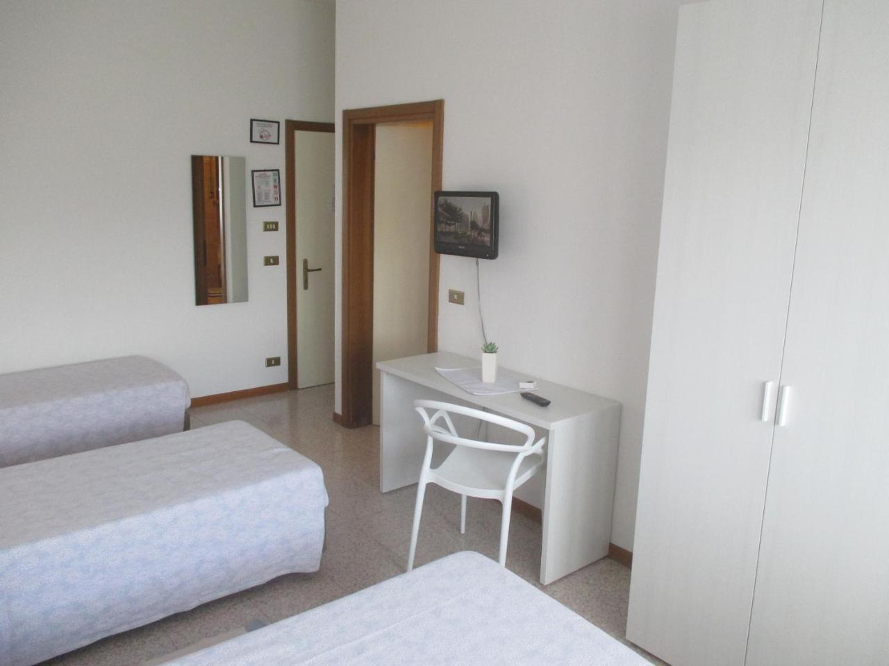 Hotel O'Scugnizzo 2 벨루노 외부 사진