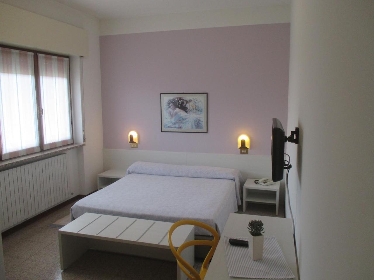 Hotel O'Scugnizzo 2 벨루노 외부 사진